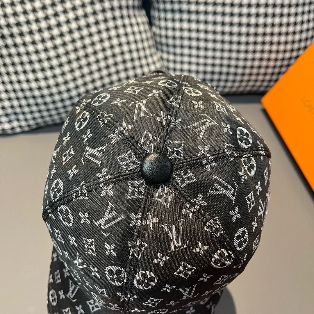 Louis Vuitton Caps